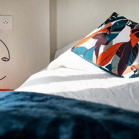 Du Gave Готель Лурд